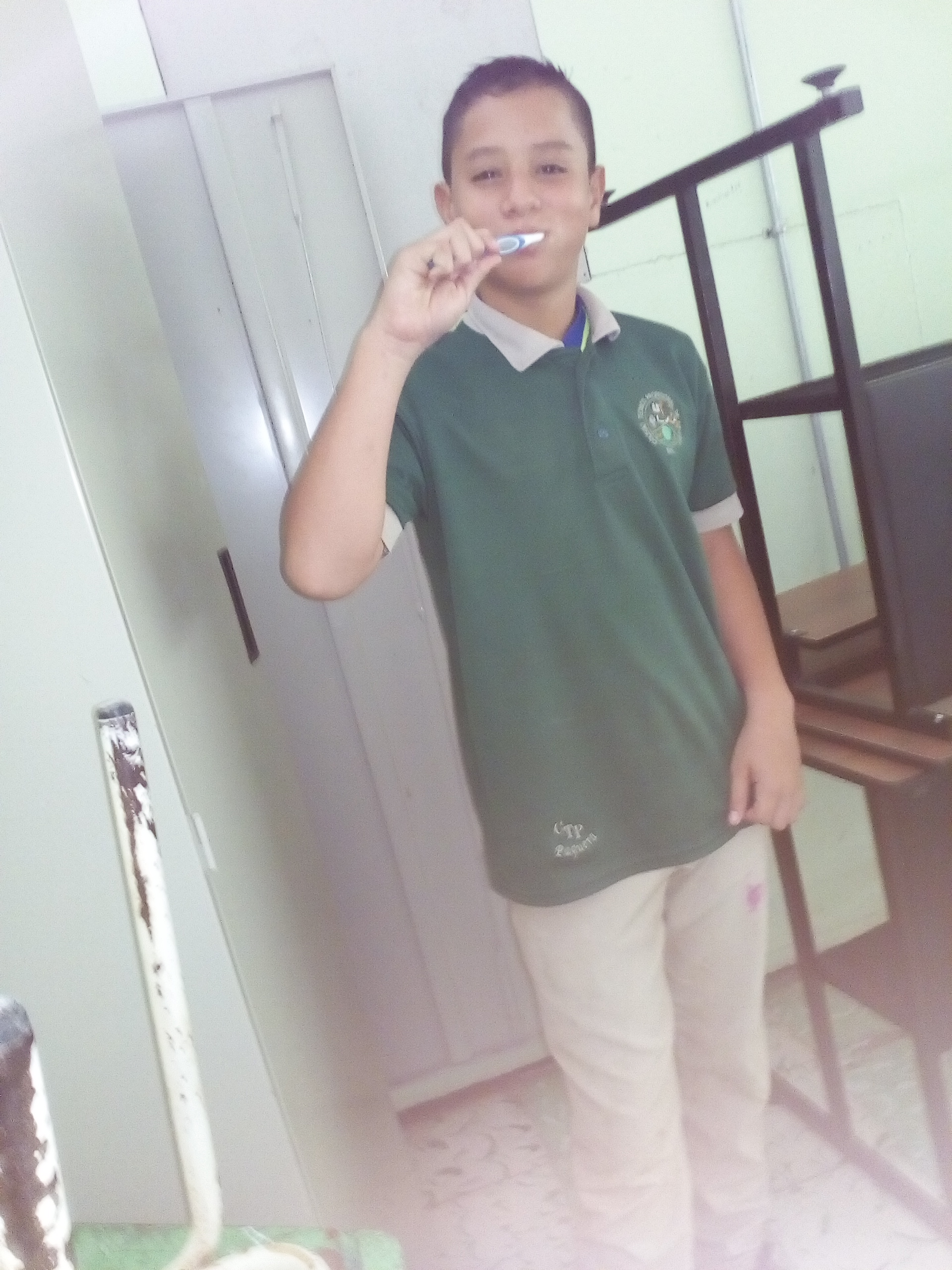 ESTEBAN’S DAILY ROTINE by Luis - Ourboox.com