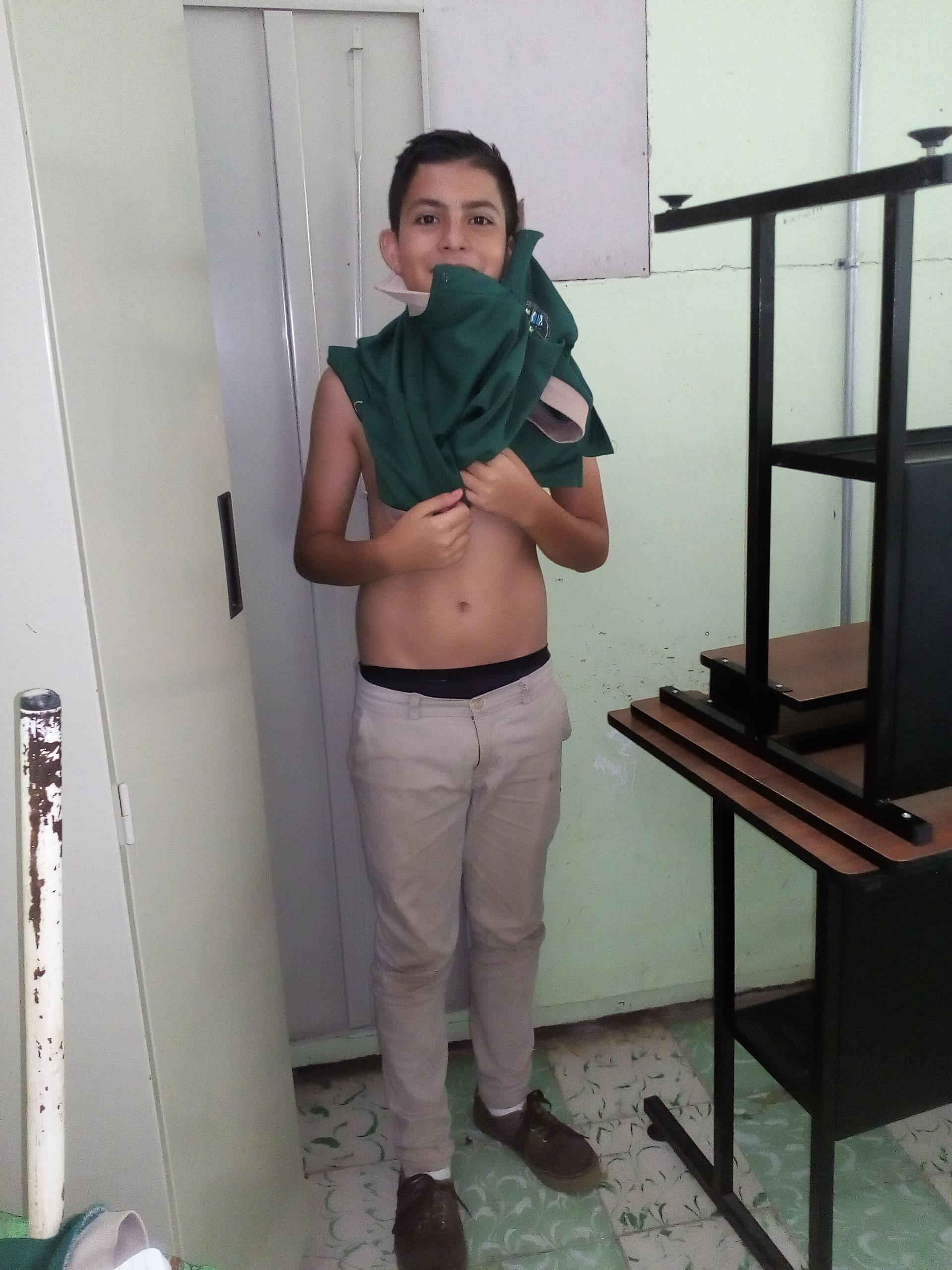 JOEL DAILY ROUTINE by Luis - Ourboox.com