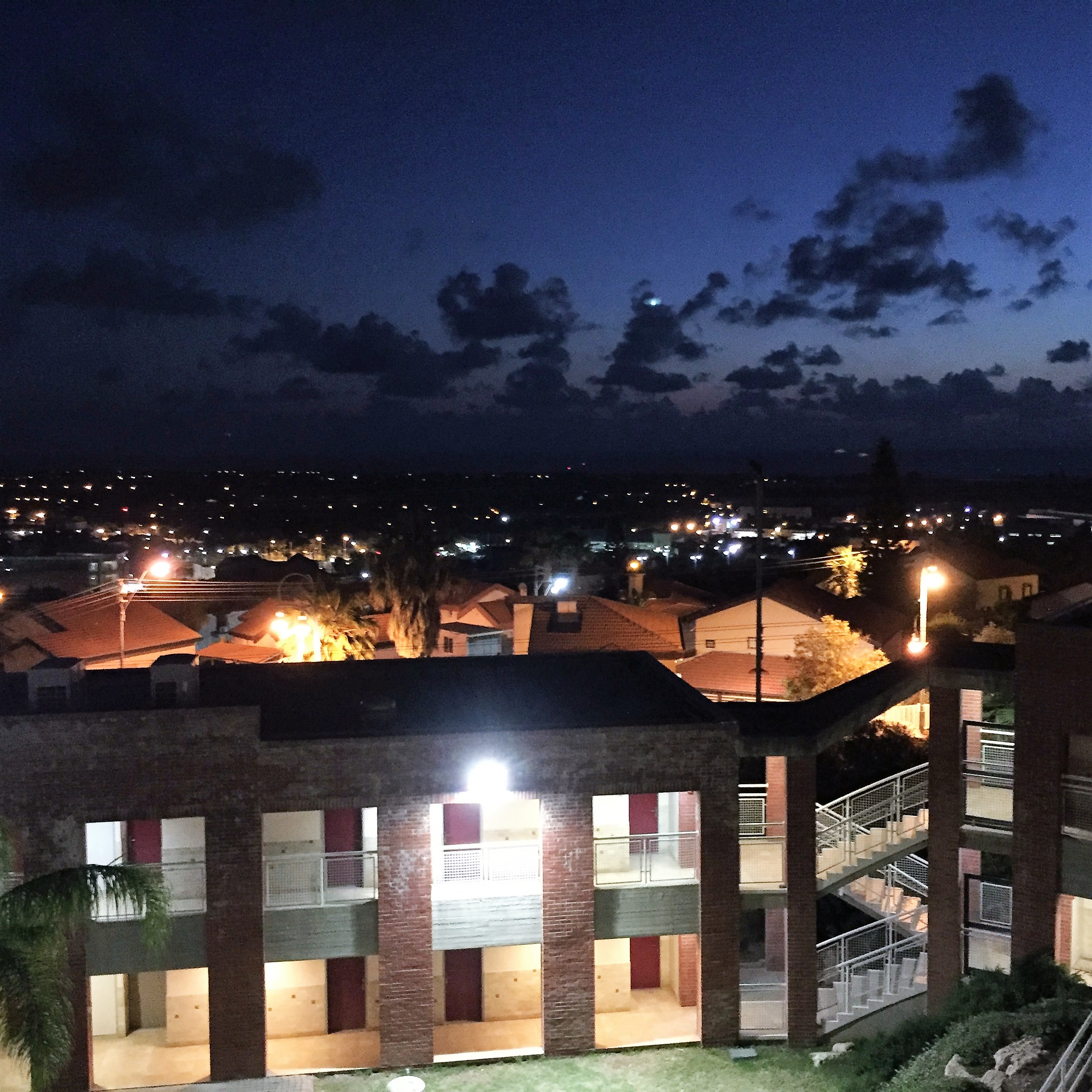 Shlomi by Night by Mel Rosenberg - מל רוזנברג - Ourboox.com