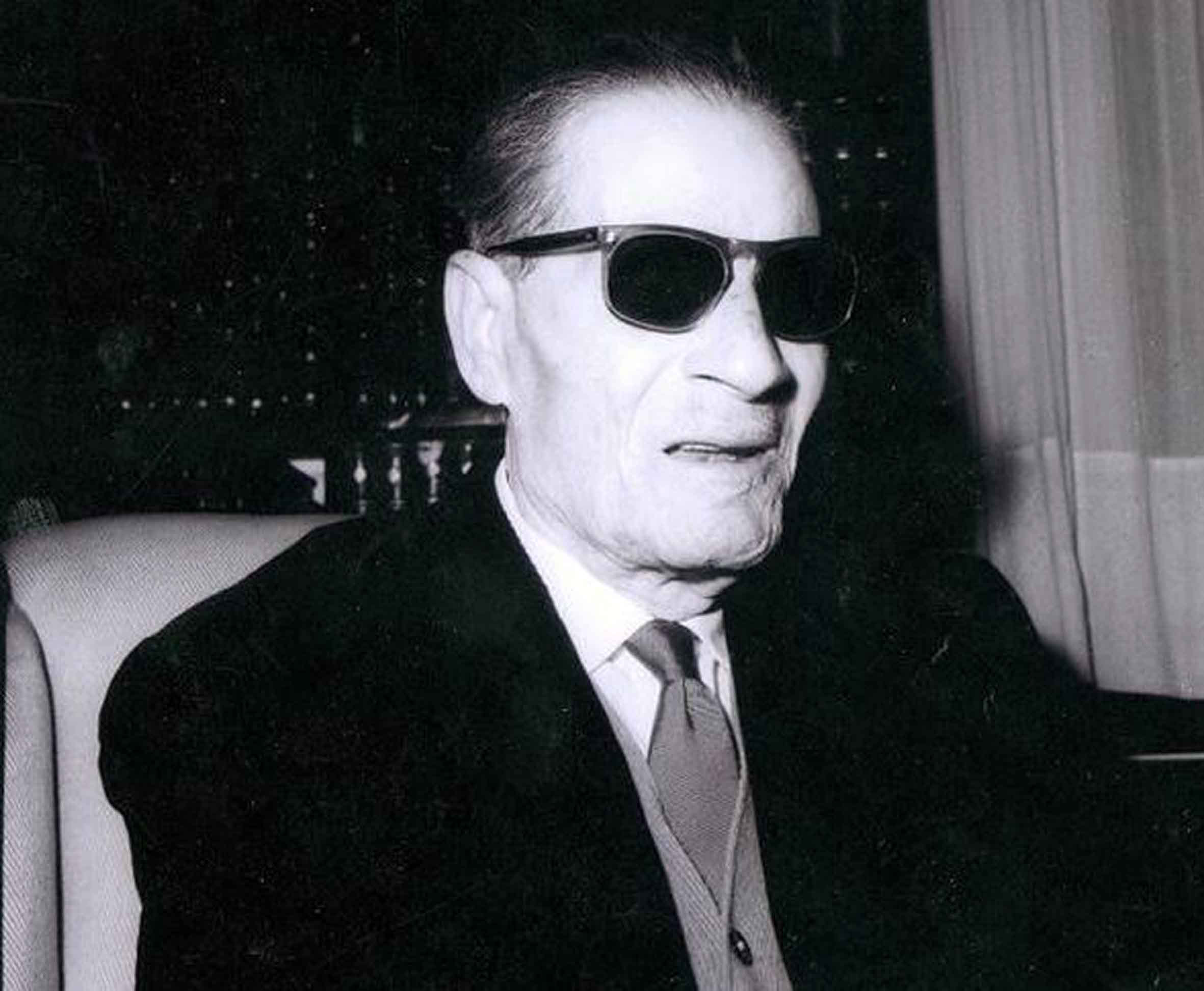 طه حسين by Andrew Atalla - Illustrated by أندرو عطالله - Ourboox.com