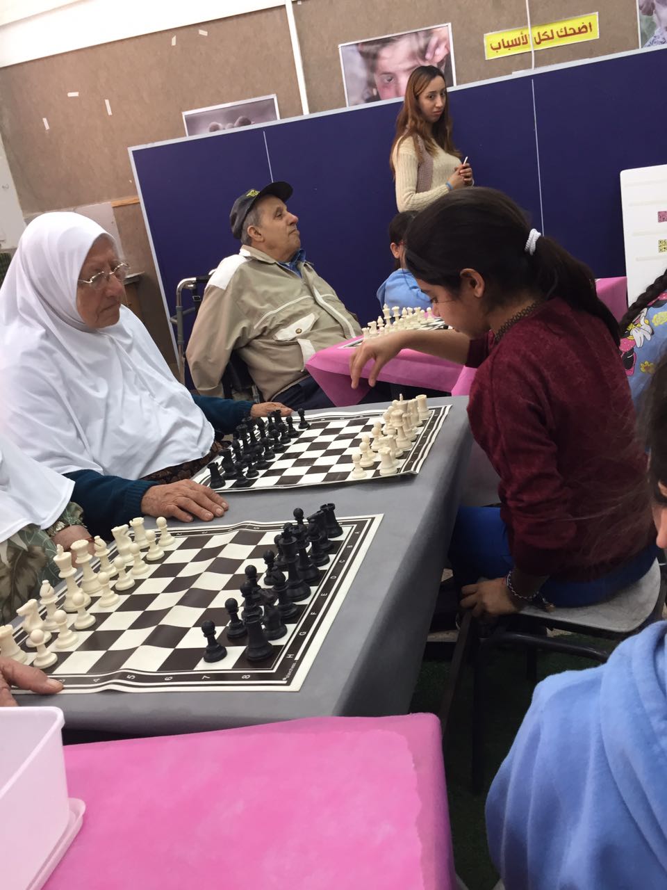 قصة رقم 3 – مدرسة عمر بن الخطاب الابتدائية الطيبة by amase - Illustrated by الطالبة ولاء والحجة فتحية - Ourboox.com