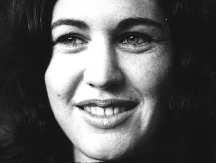 שיר הצהרה לעתיד by abeer mahameid - Illustrated by עביר מחאמיד - Ourboox.com