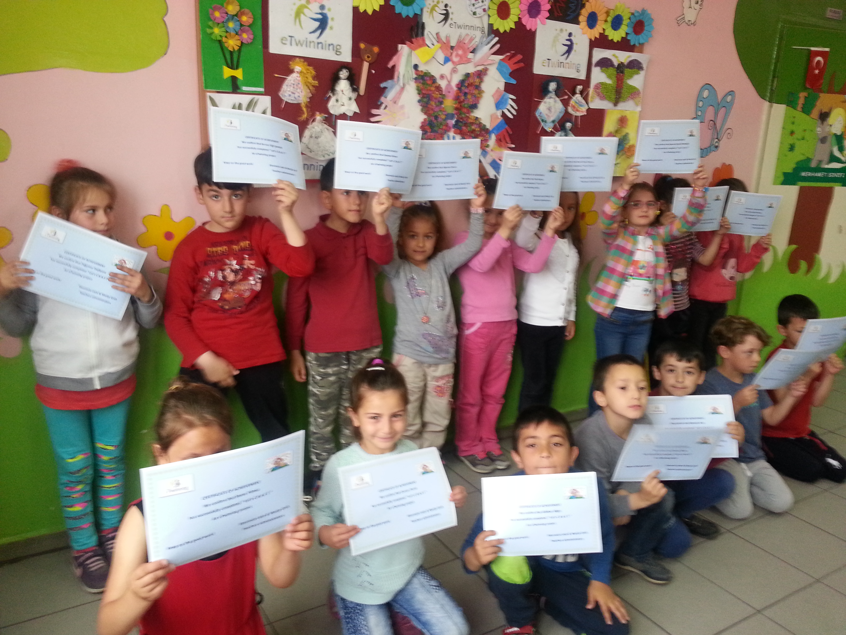 C.R.A.F.T.- eTwinning project-certificate by Münevver Çakır Ertekin - Ourboox.com