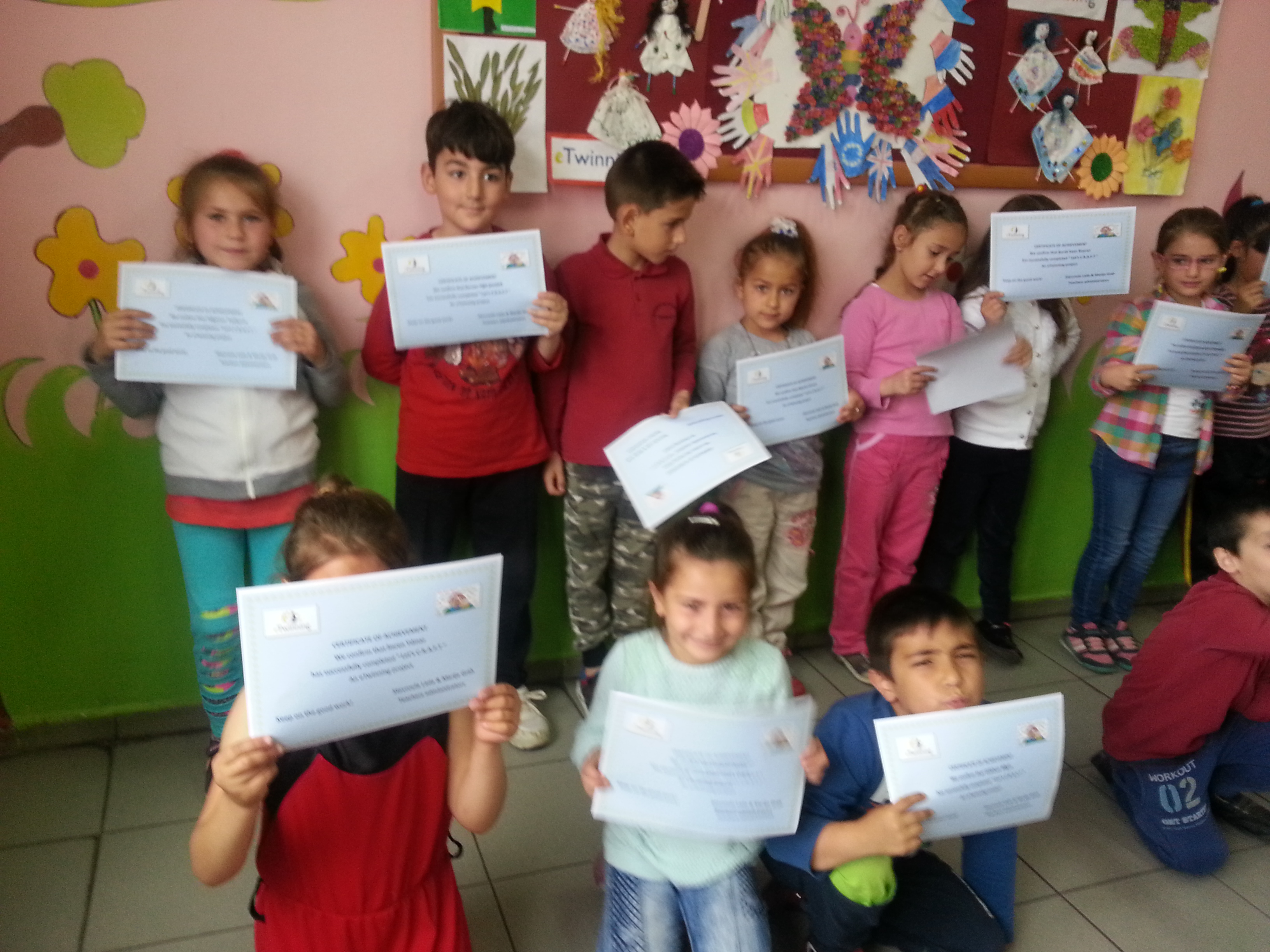 C.R.A.F.T.- eTwinning project-certificate by Münevver Çakır Ertekin - Ourboox.com