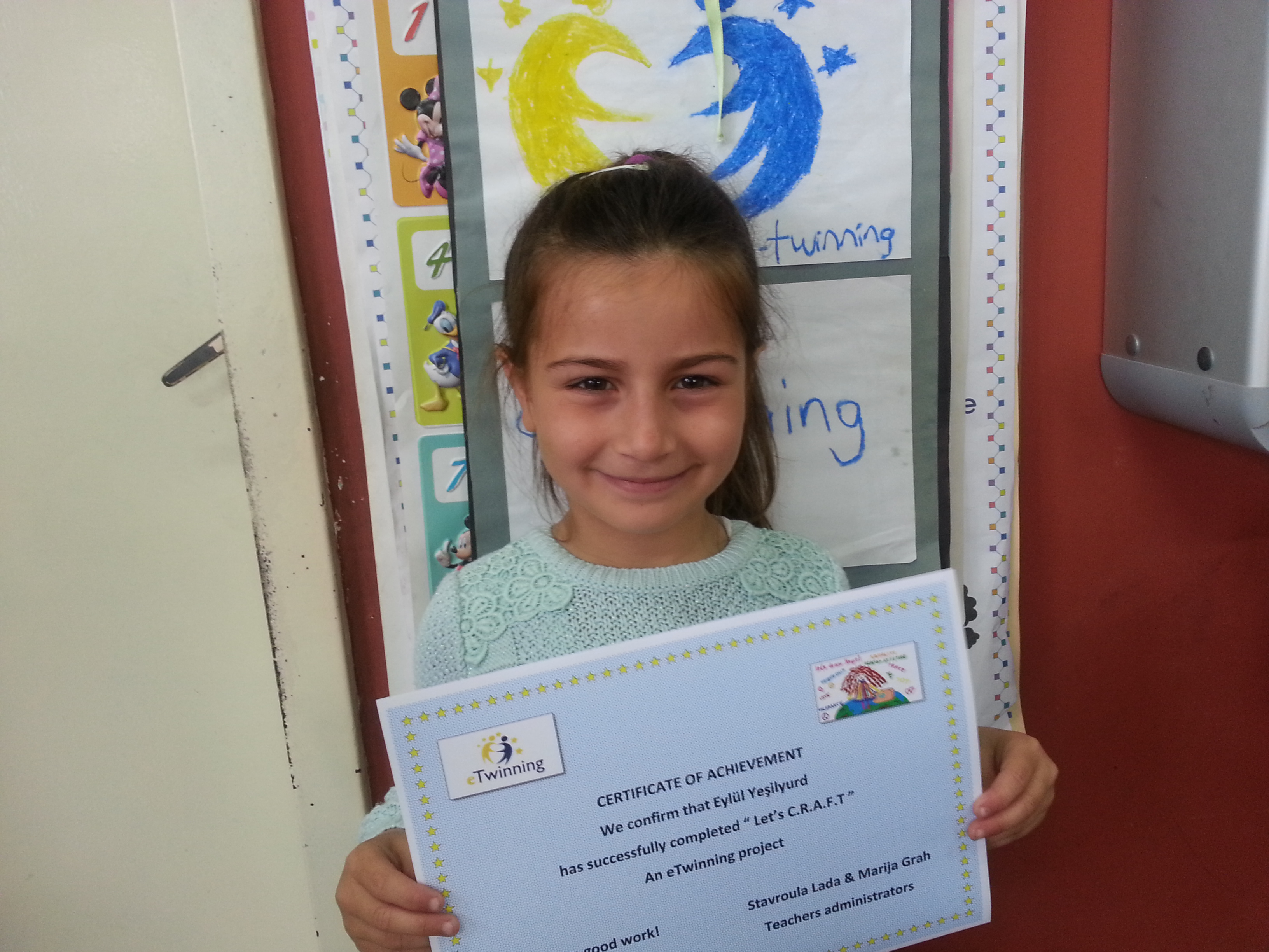 C.R.A.F.T.- eTwinning project-certificate by Münevver Çakır Ertekin - Ourboox.com