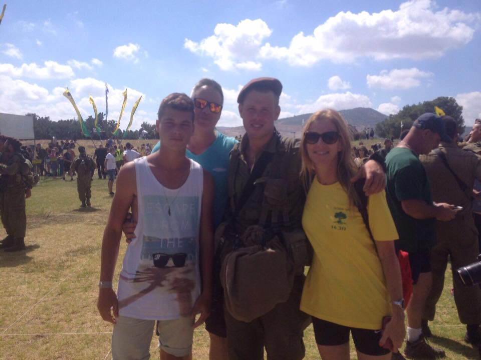 עומרי by yuval levy - Ourboox.com