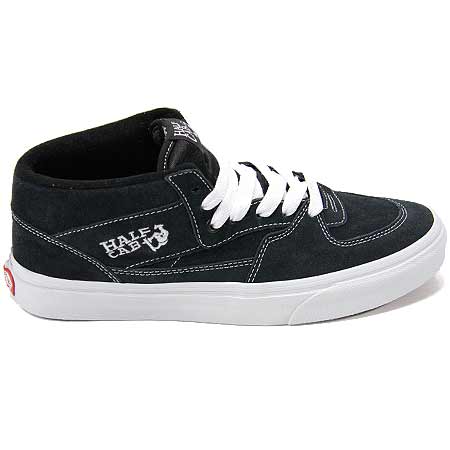 Die Geschichte von Vans by Cecilia Bellentani - Illustrated by Zoe Barbieri, Guenda Gilioli - Ourboox.com