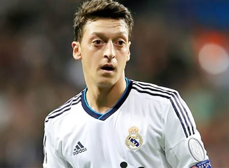 ozil by sara - Ourboox.com