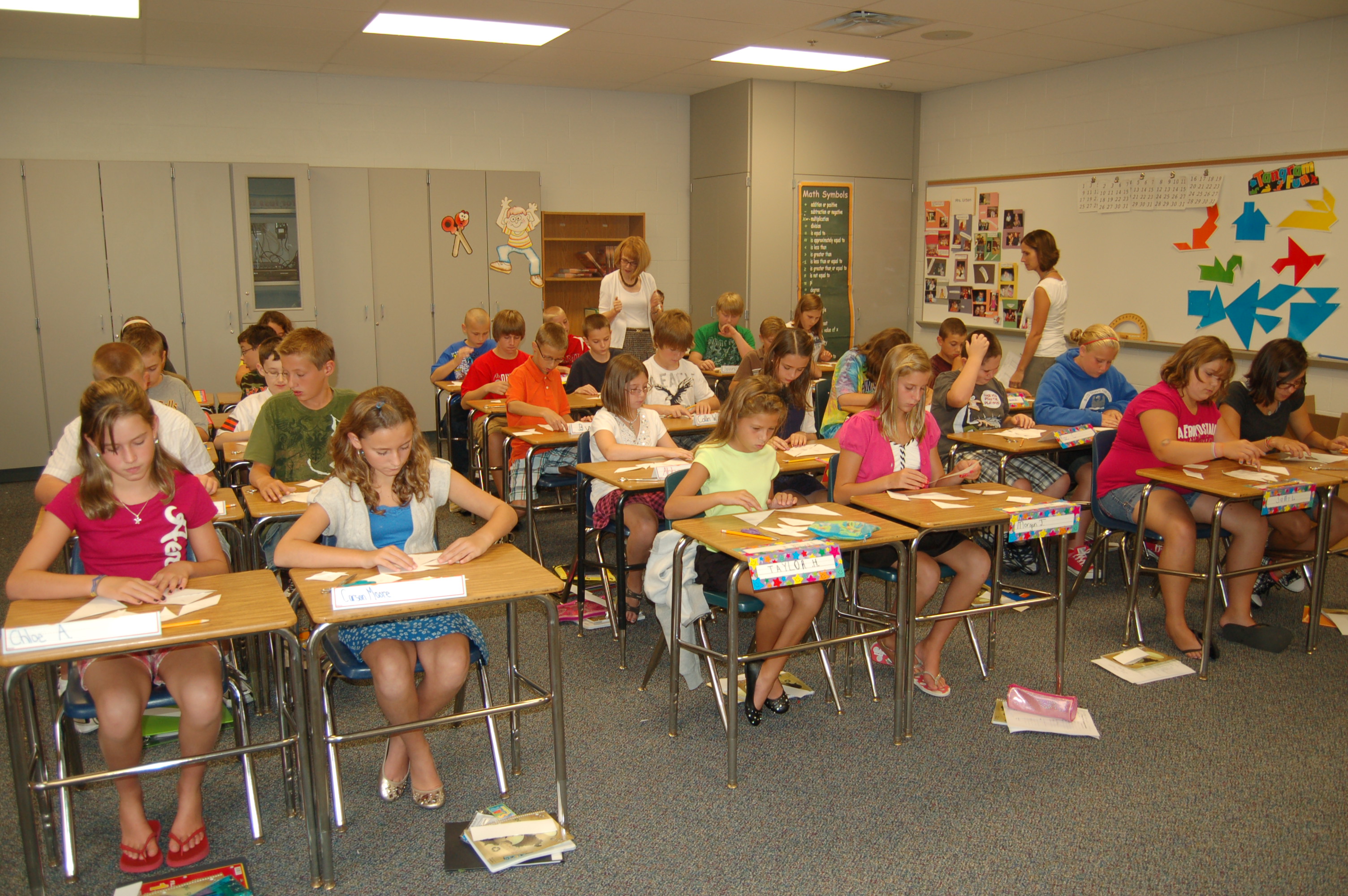 Best freinds for ever by Dana Amoun - Ourboox.com