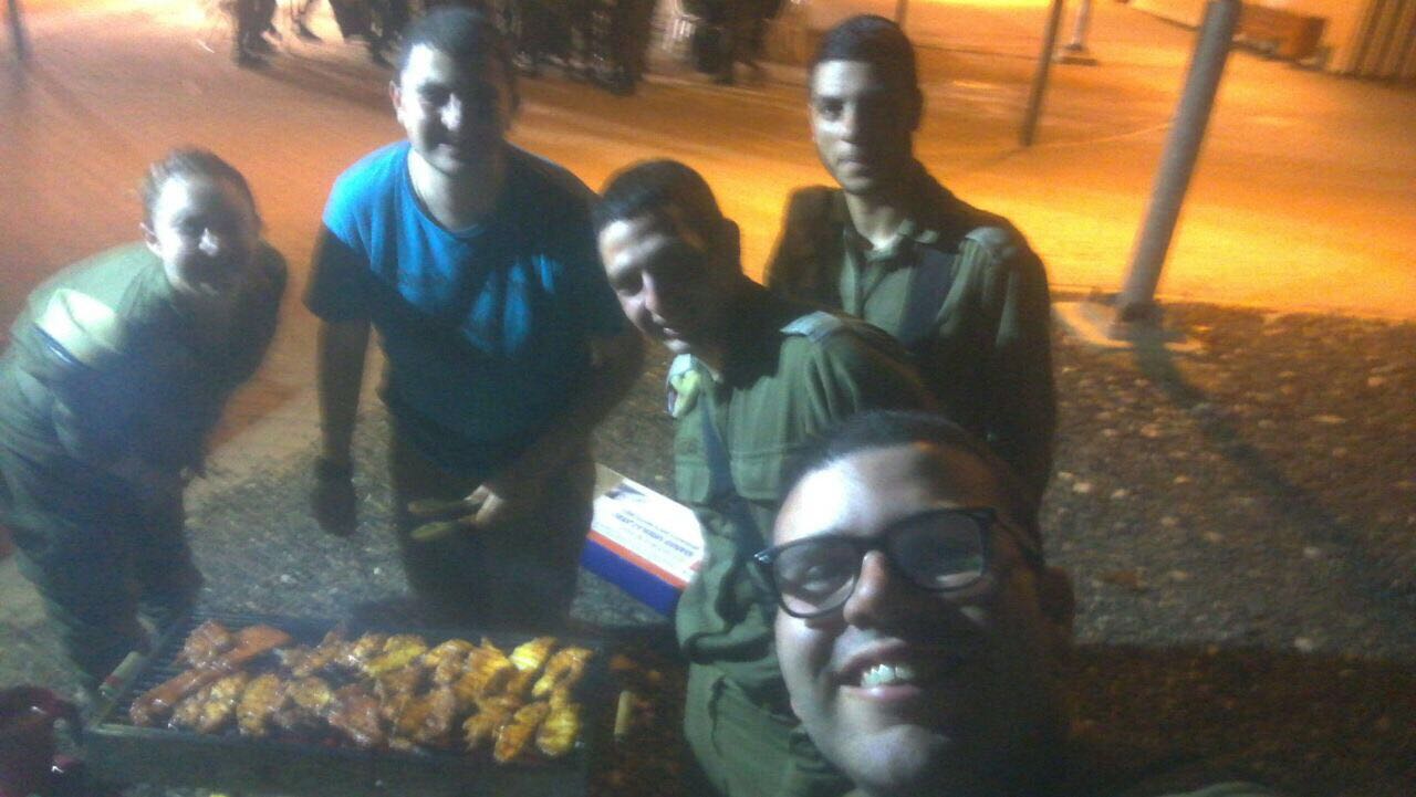 סאני ריטנמן משתחרר מהצבא by elina - Ourboox.com