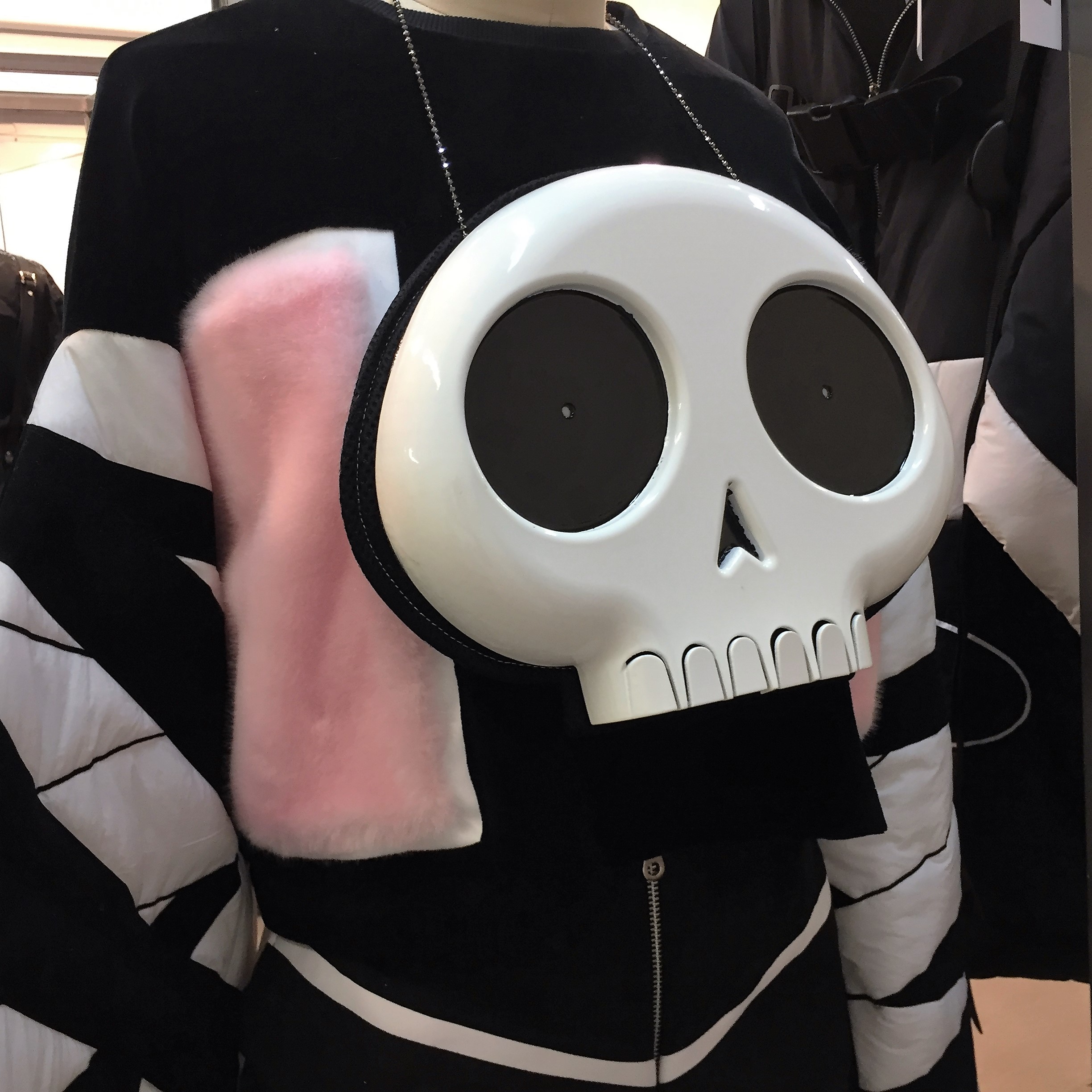 2107 Exhibition at Shenkar College – A Sneak Preview by Mel Rosenberg - מל רוזנברג - Ourboox.com