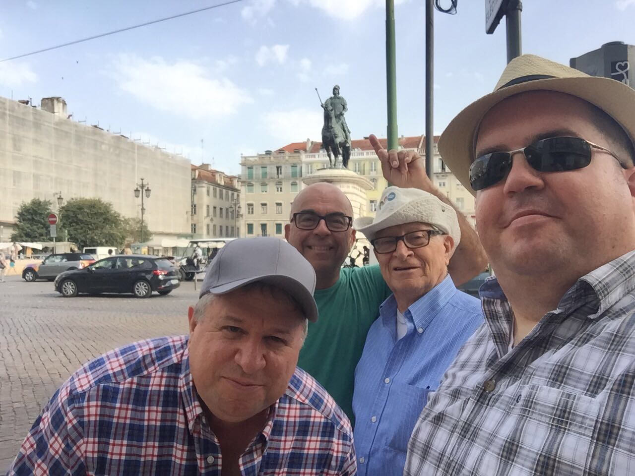 The Faces that you Meet at Kinnernet Portugal 2017 by Mel Rosenberg - מל רוזנברג - Ourboox.com