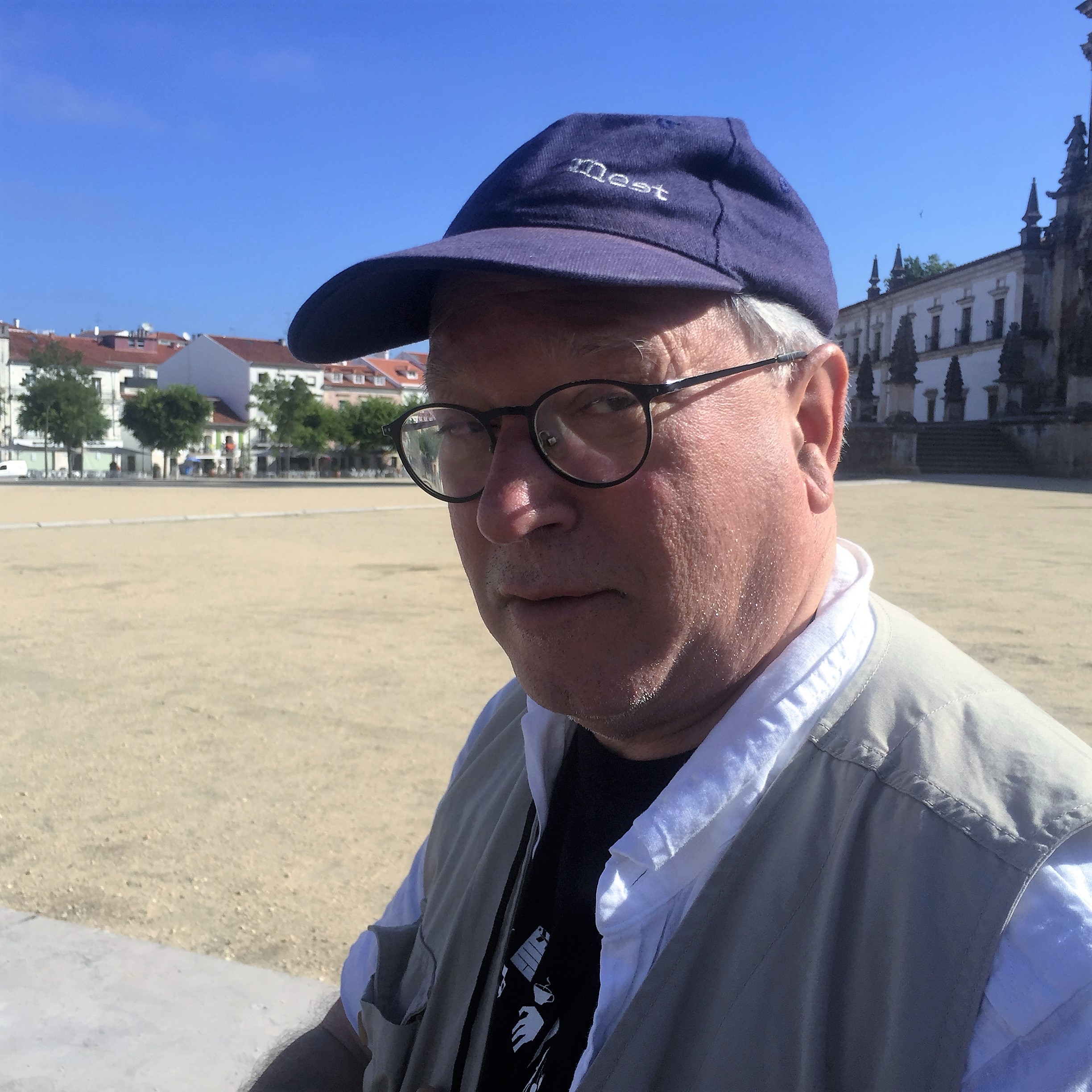 The Faces that you Meet at Kinnernet Portugal 2017 by Mel Rosenberg - מל רוזנברג - Ourboox.com