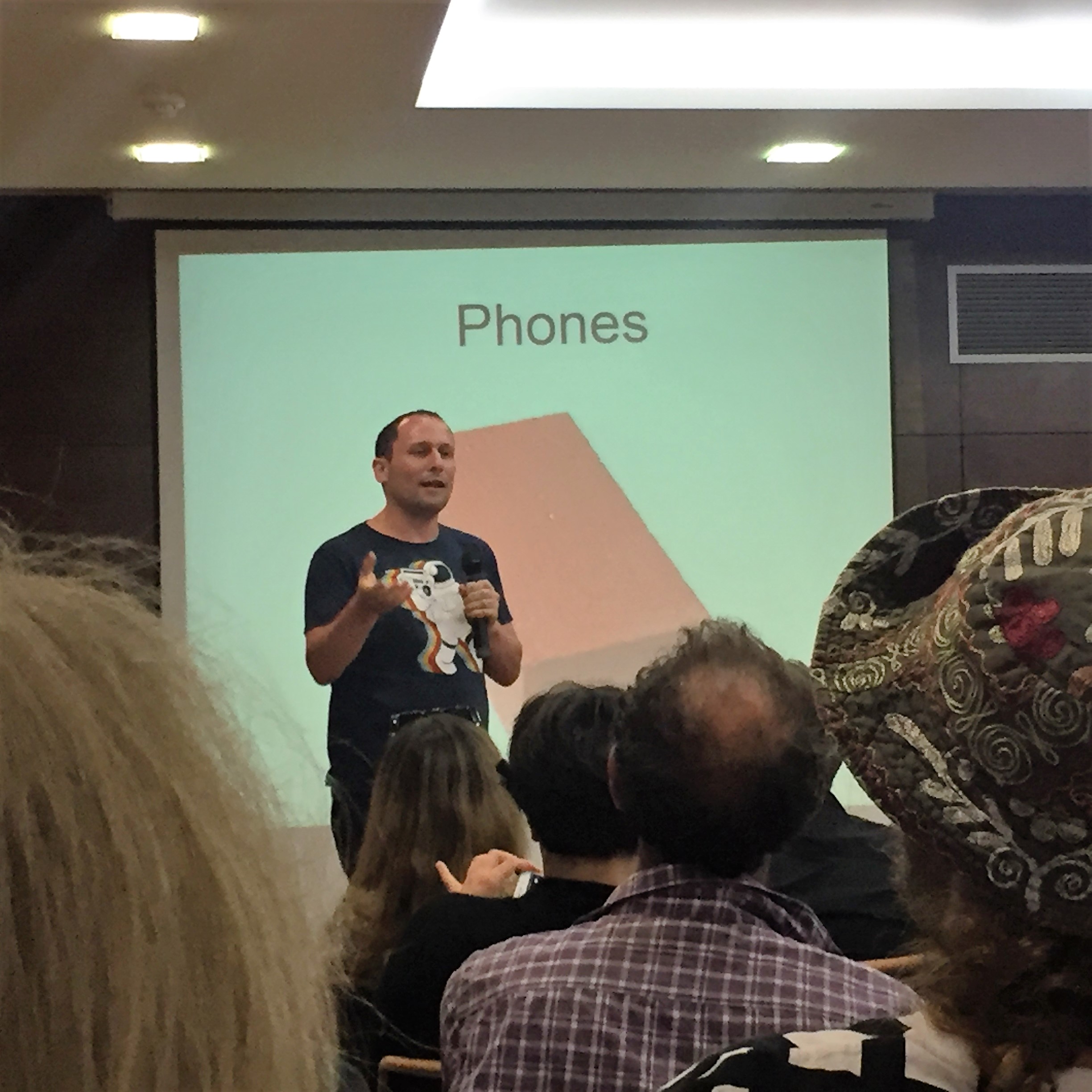 The Faces that you Meet at Kinnernet Portugal 2017 by Mel Rosenberg - מל רוזנברג - Ourboox.com