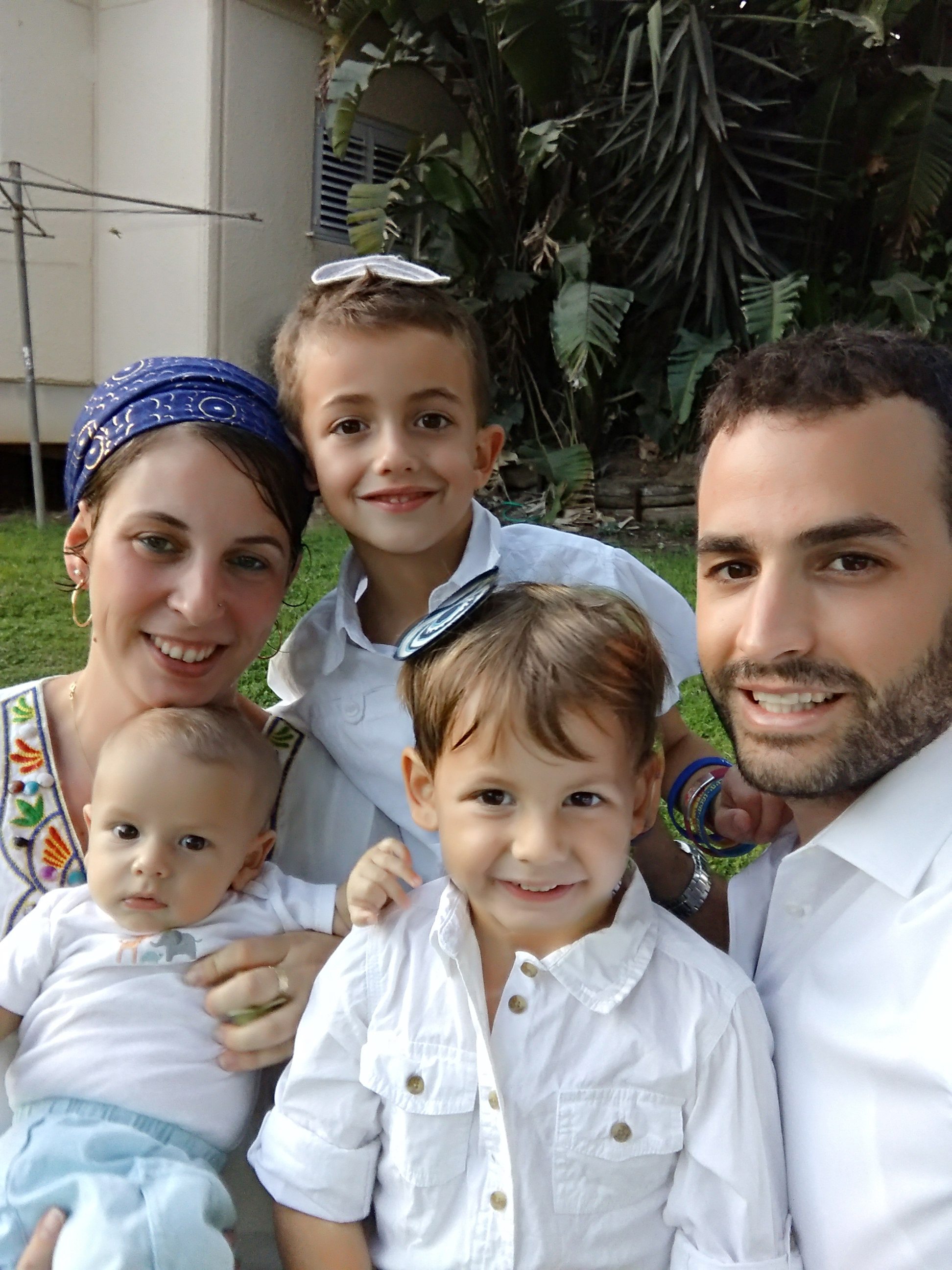 book by aviv - Ourboox.com