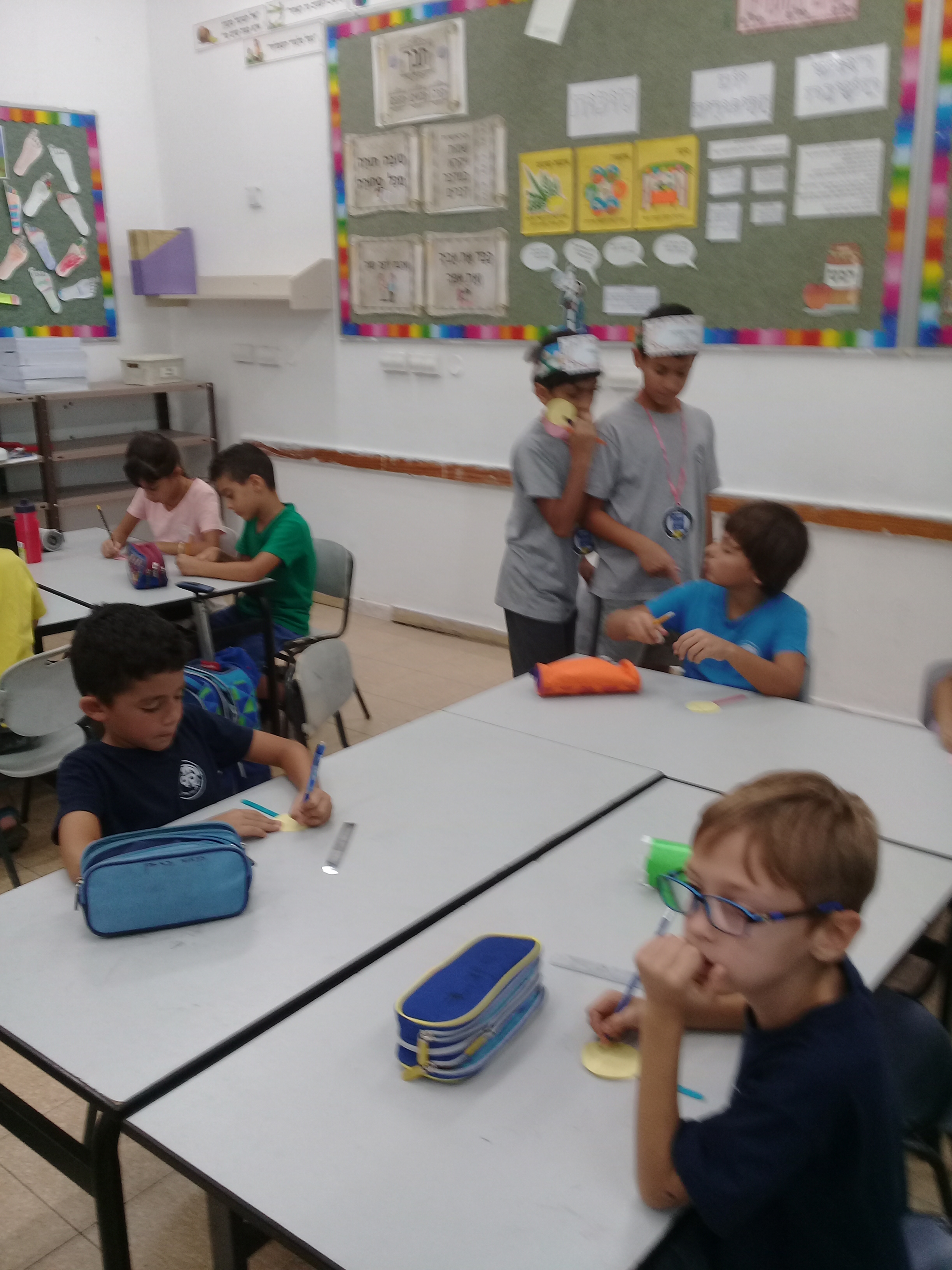 פעילויות של שגריריי מפתח הלב בבי”הס קשת בהנחיית המורה רוחמה אמויאל by ruhama - Ourboox.com