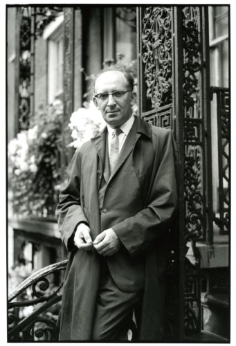 A Summer`s Reading . by mays othman - Ourboox.com