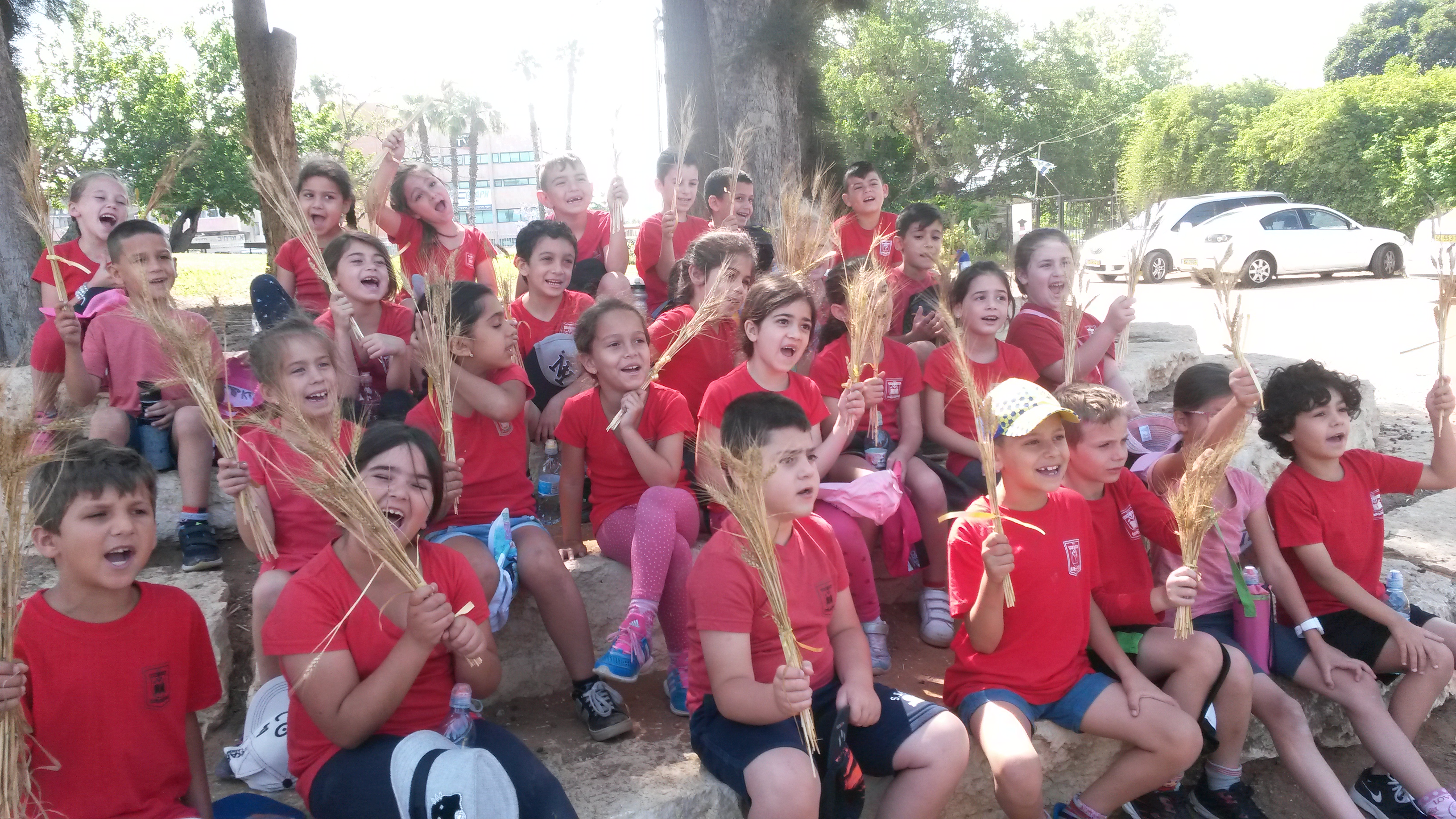 החווה שלנו by Rina sharon - Ourboox.com