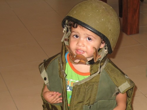 All about me- Yuval by yuval reshef - Ourboox.com