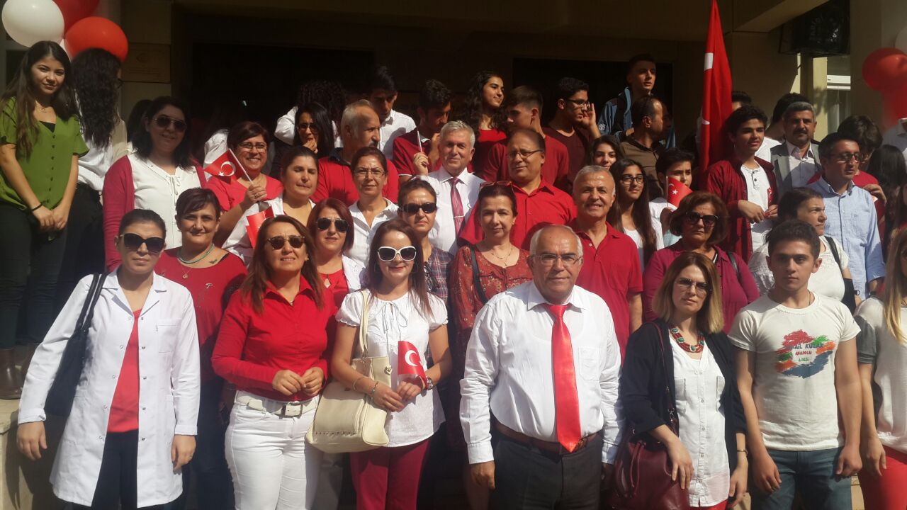 Onun İzinde -Ekim by müfide.eren - Illustrated by Müfide EREN  - Ourboox.com