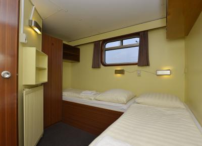 Mr.Know All by noabida - Illustrated by Noa Bida - Ourboox.com