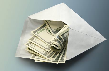 Mr. Know All by sapir karmi - Ourboox.com