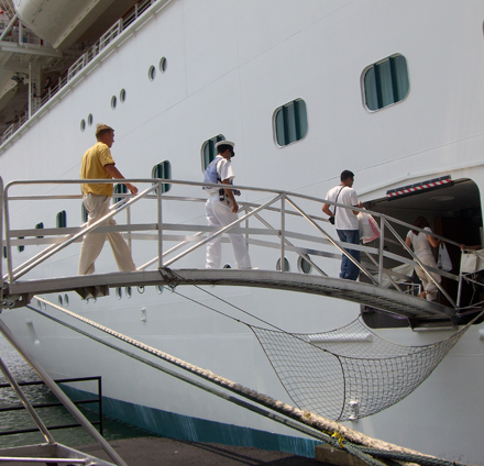 mr.knowall by noa ophir - Ourboox.com