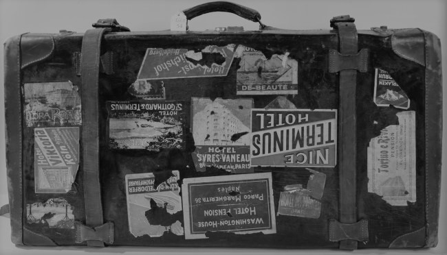 The postcards of my journey from San Francisco to Yokohama/ Oliver Tate by roni hamami - Illustrated by G. images  - Ourboox.com