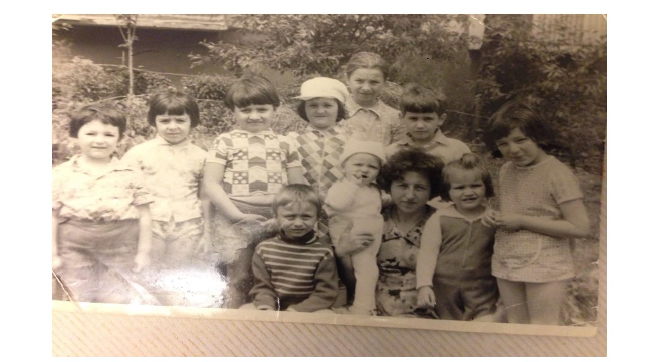 סיפור העלייה של יעל חדד by hovav - Ourboox.com