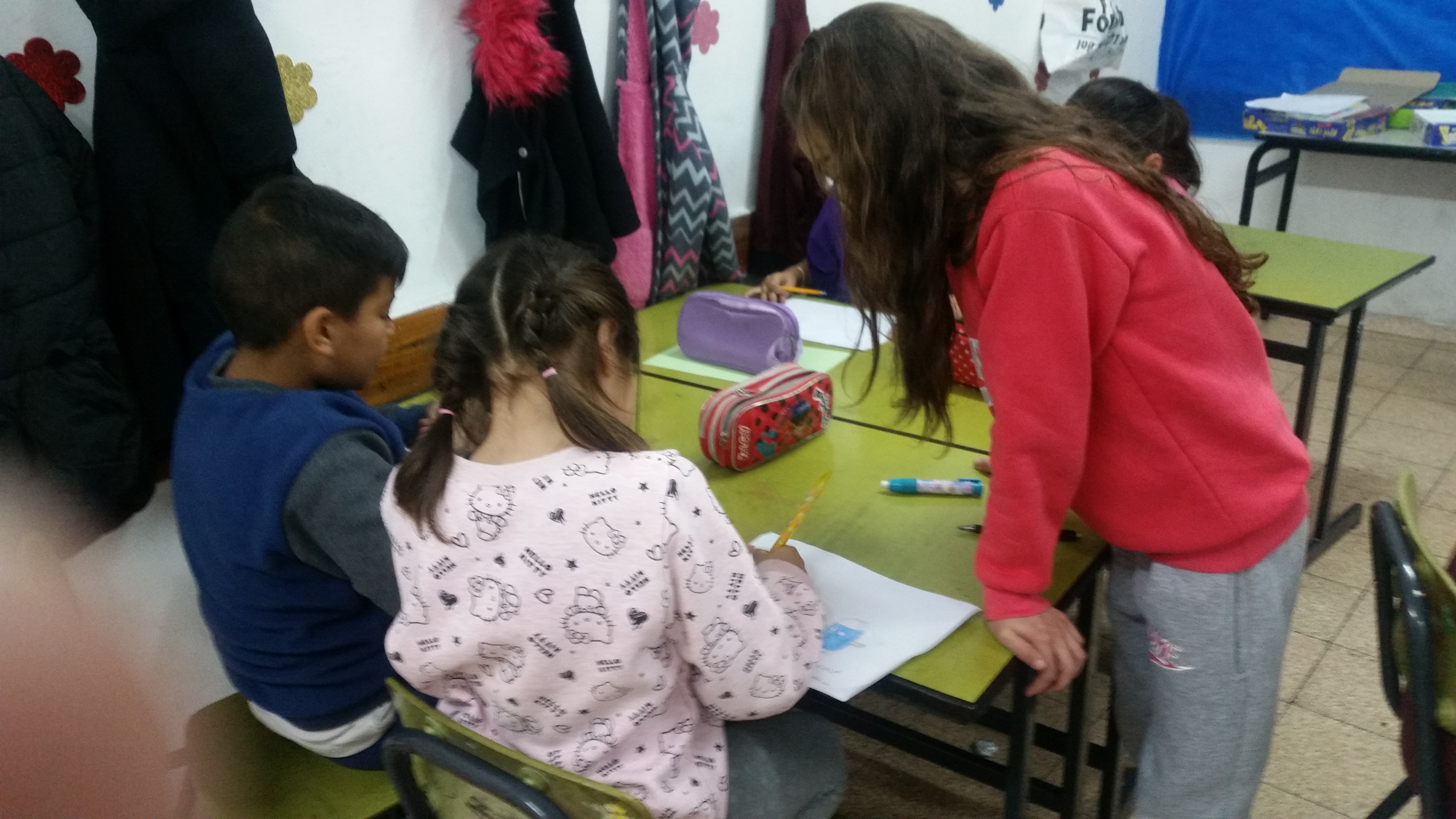 ألقلمُ والممحاةُ by rola drawshi - Ourboox.com