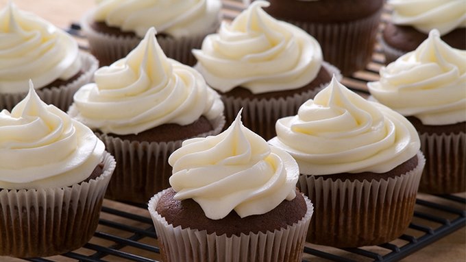 ספר המתכונים האהובים שלי by shirit baba - Illustrated by שירית באבא ומעיין ואקנין - Ourboox.com