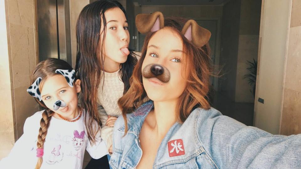 All about me lia possin by lia possin - Ourboox.com