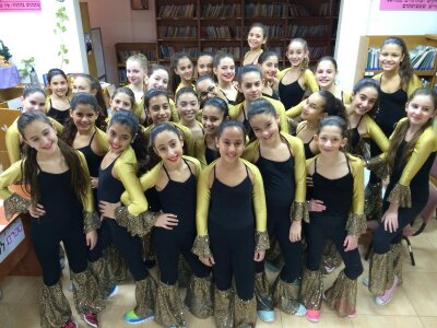 favorite activity by Amit Shmuel - Illustrated by Amit Shmuel  - Ourboox.com