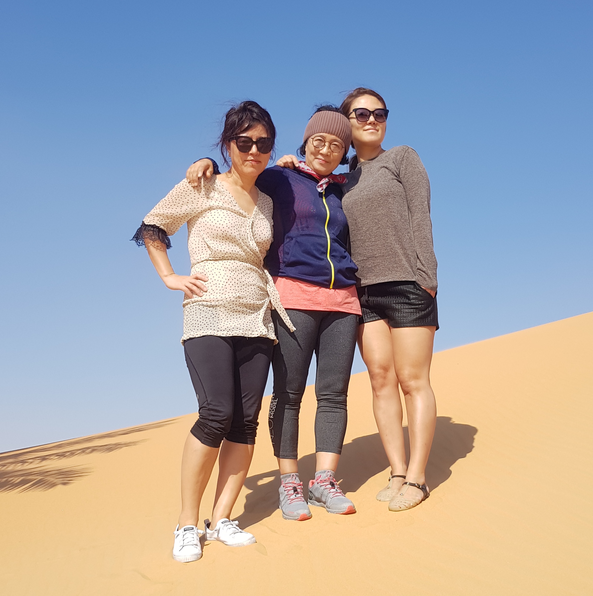 Dylan Goes to Abu Dhabi by Michael Jones - Ourboox.com