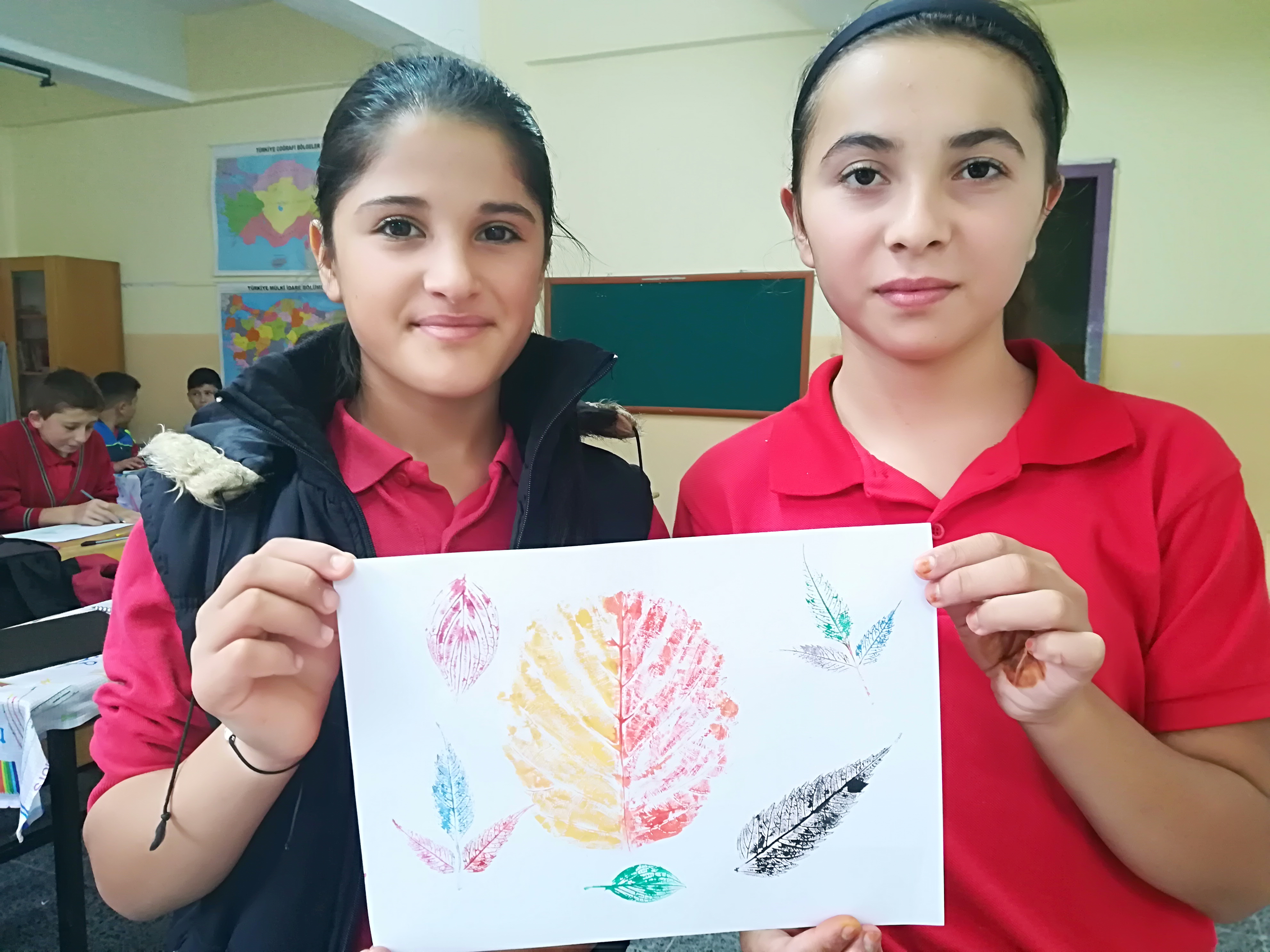 -COLOURS of AUTUMN- by Kbb - Illustrated by This book includes an excited and a happy group who was in "Colours of Autumn" Project. - Ourboox.com