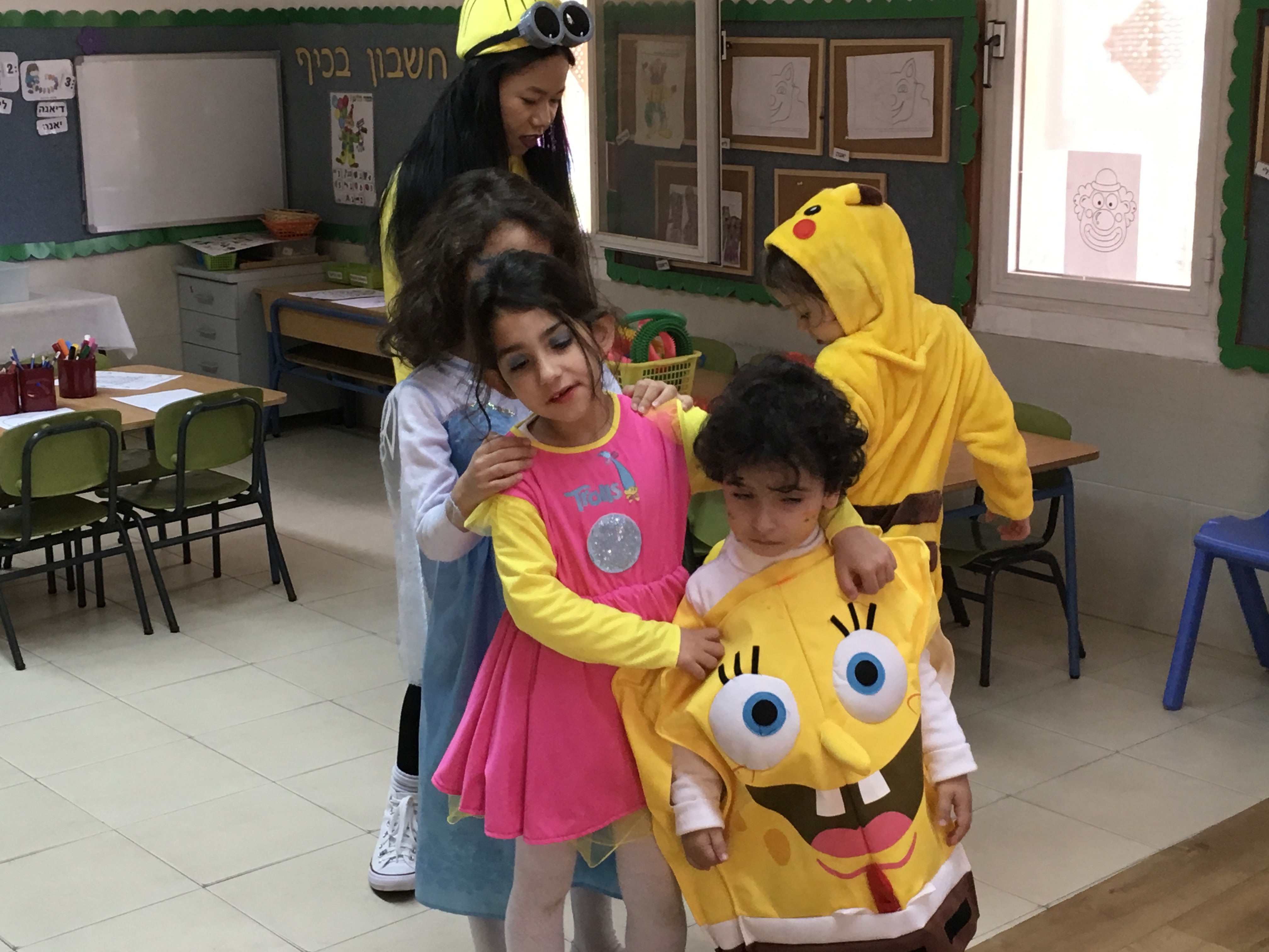 איה by Aya - Illustrated by איה - Ourboox.com