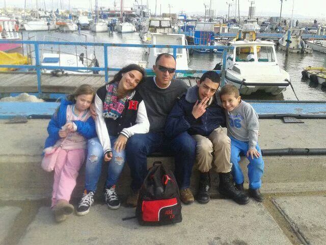 all about me – liya by liya pinzaro - Ourboox.com