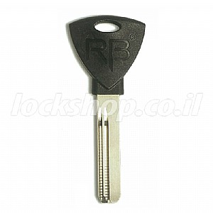 רוצח משפחתי by amirim - Ourboox.com