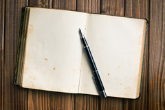 החרם by shani shoshani - Illustrated by shani shoshani - Ourboox.com