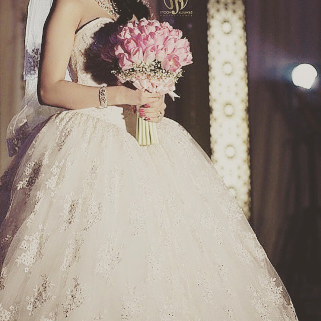 قرب زفافها by baraa - Ourboox.com