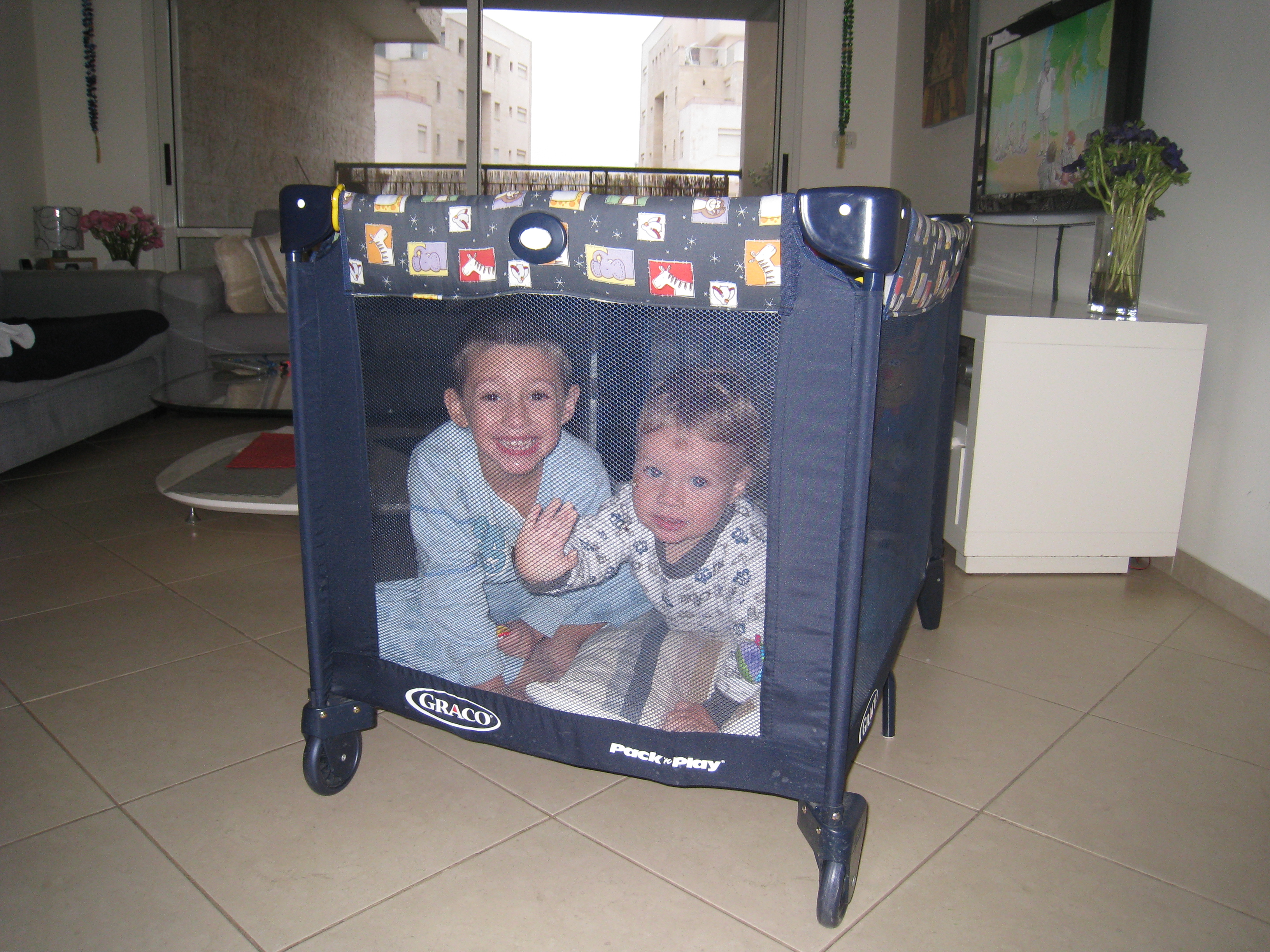 המסע אל הפרשה by itay ofir - Illustrated by איתי אופיר - Ourboox.com