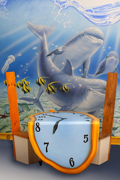 Salvador Dali by Naama - Ourboox.com