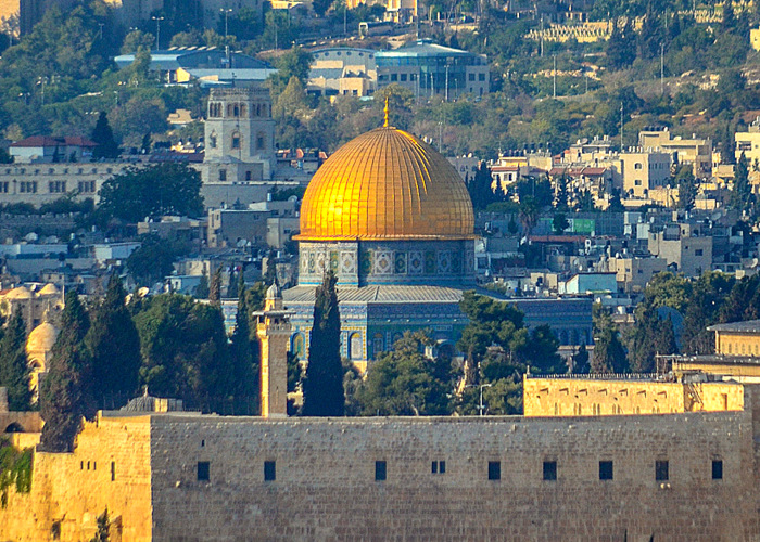 70 to Israel by MOSHE - Ourboox.com