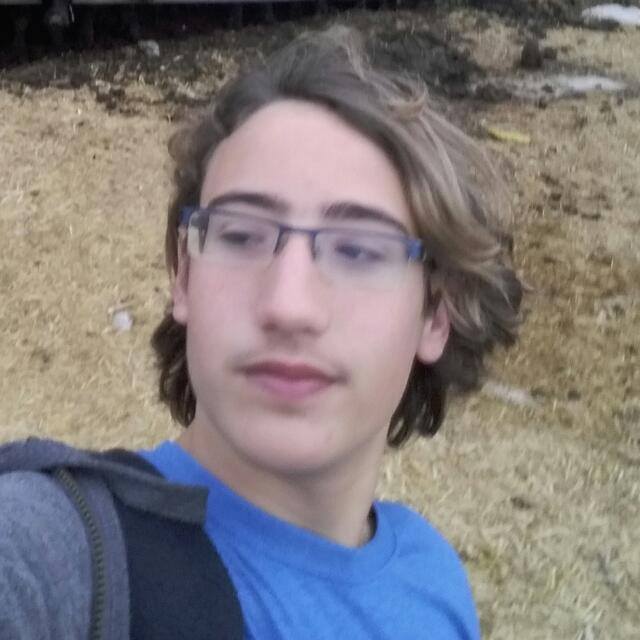 من انا (מי אני) עבודה בערבית ח4 יובל דגן by yuval dagan - Ourboox.com