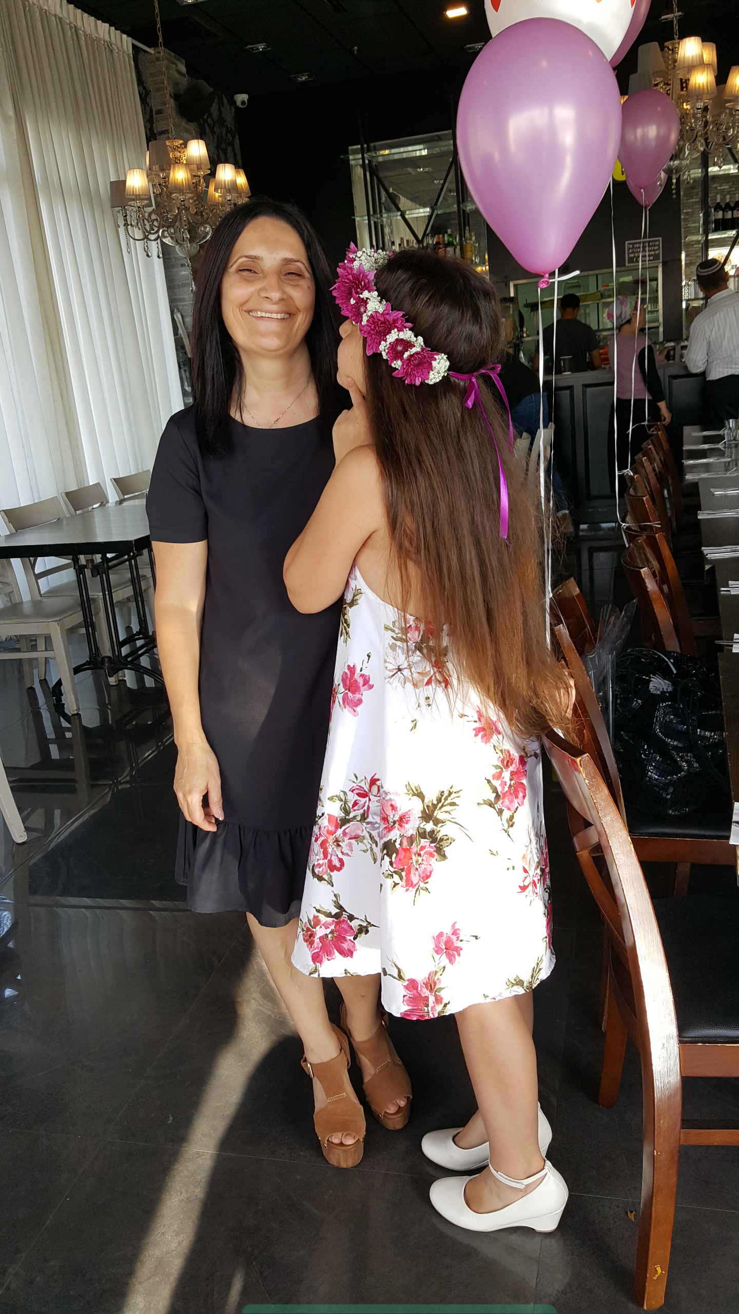 family story by adi sabag - Ourboox.com