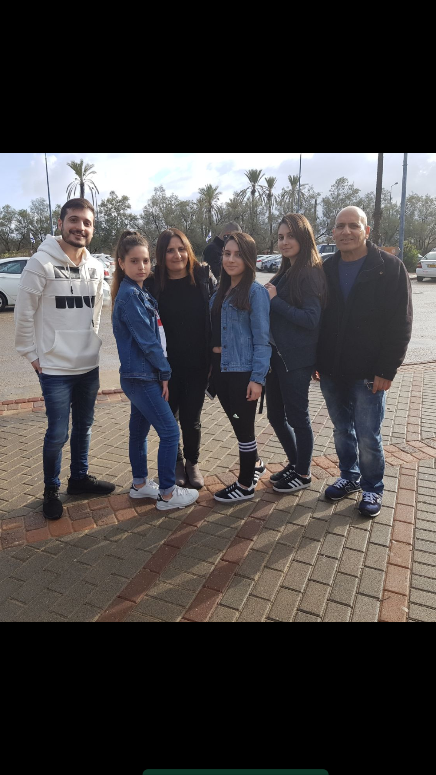 family story by adi sabag - Ourboox.com