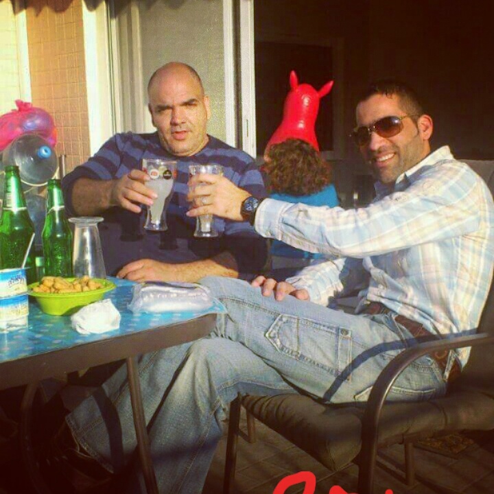 מילים קטנות לאנשים גדולים by Esmaeel Hawa - Illustrated by Esmaeel Hawa - Ourboox.com