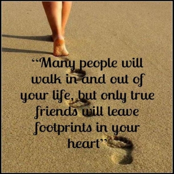 מילים קטנות לאנשים גדולים by Esmaeel Hawa - Illustrated by Esmaeel Hawa - Ourboox.com