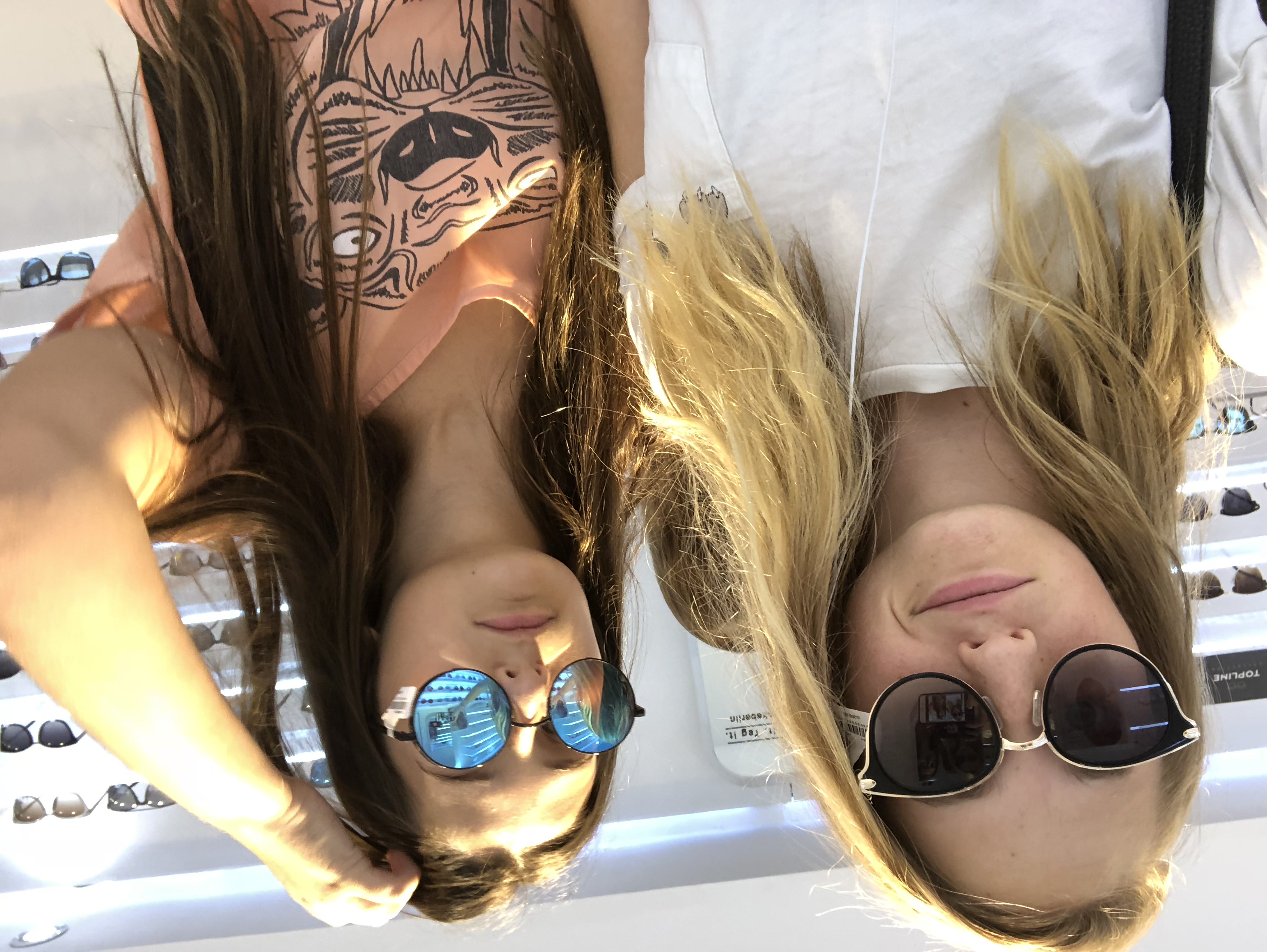 התעמולה הנאצית וביטויה בכרזות by YLD - Illustrated by ילנה פטרושב יוליה פרידזון דניאל פוטקו - Ourboox.com