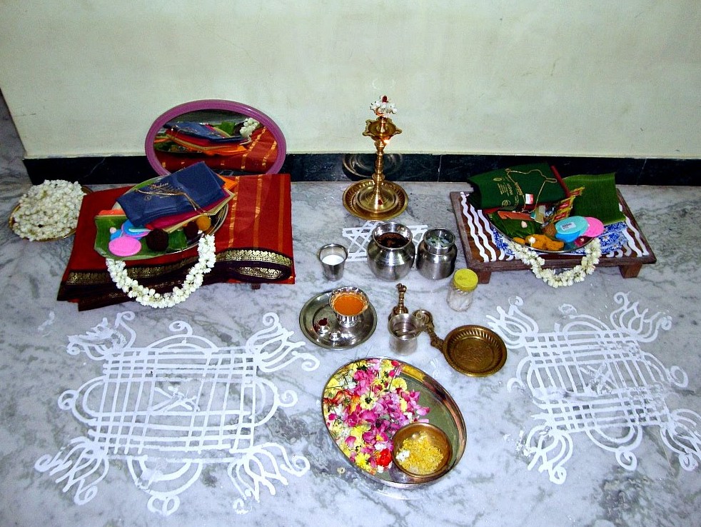 Медът- творение и въплъщение на слънцето by Maria - Ourboox.com